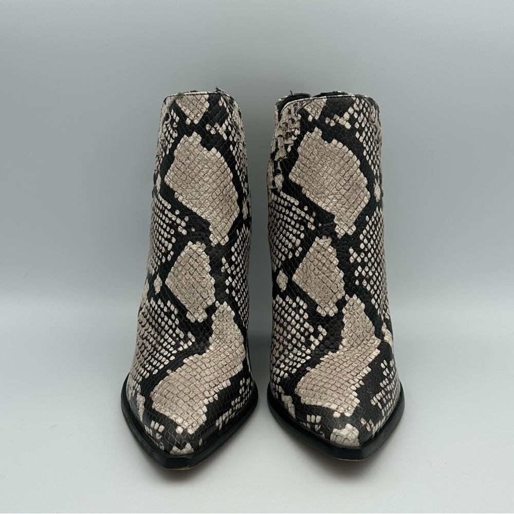 Vince Camuto Snake-Print Women’s Size 8.5 US Black Leather Ankle Boot VC-GENEDY - Picture 2 of 12